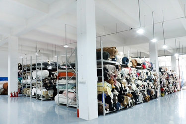 Çin Nanjing Jinbao Textile Clothing Co., Ltd.