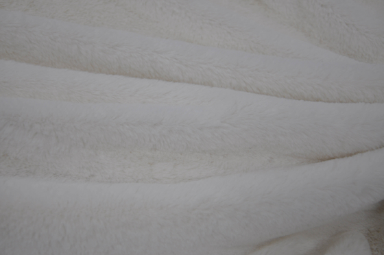 Suni Tavşan Kürk Kumaşı %100 Polyester 150cm CW Veya Ayarlanabilir
