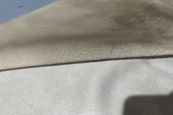 Fırça Desenli Tavşan Saç Kaplama Dokuma Yapıştırılmış Polar Kumaş Katı Süet 800gsm
