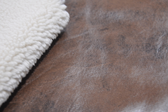 520gsm Kürk Katı Sherpa Katı Pu %100 P Yapıştırılmış Polar Kumaş