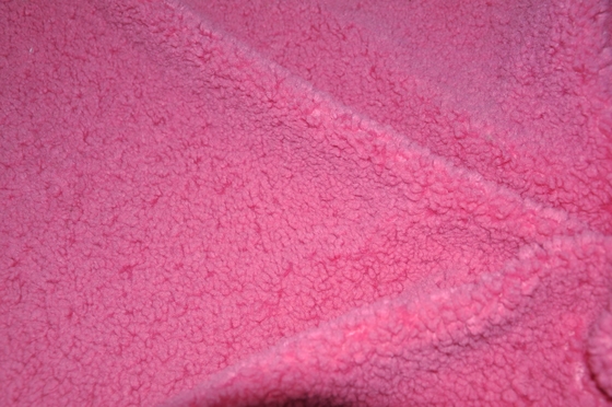 150cm Suni Sherpa Kumaş Geri Dönüştürülmüş Polyester Kürk Jakarlı Desen 500gsm