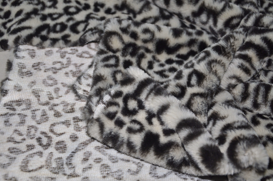 Eşsiz Moda İçin Lüks Leopar Baskı% 100 Polyester Kumaş