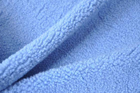 Mavi suni sherpa %100 Polyester Veya Yünlü 150cm CW Veya Ayarlanabilir Çözgülü Örme Kumaş Geri Dönüşümlü