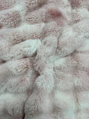 Pembe Tıpkı Tavşan Saçı Mobilya Dekorasyonu