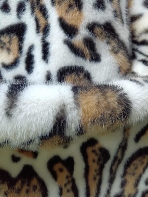 680GSM Leopard Baskı Polyester Kumaş Eşsiz Moda İçin 100% Polyester Kumaş